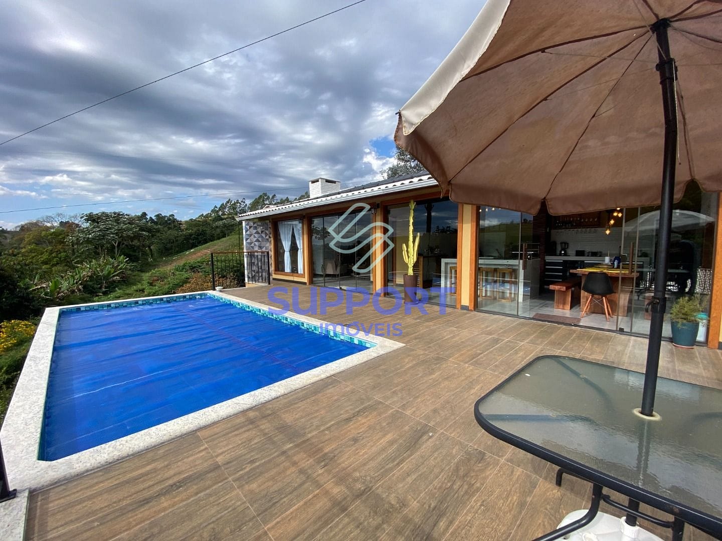 Casa à venda com 3 quartos, 300m² - Foto 13