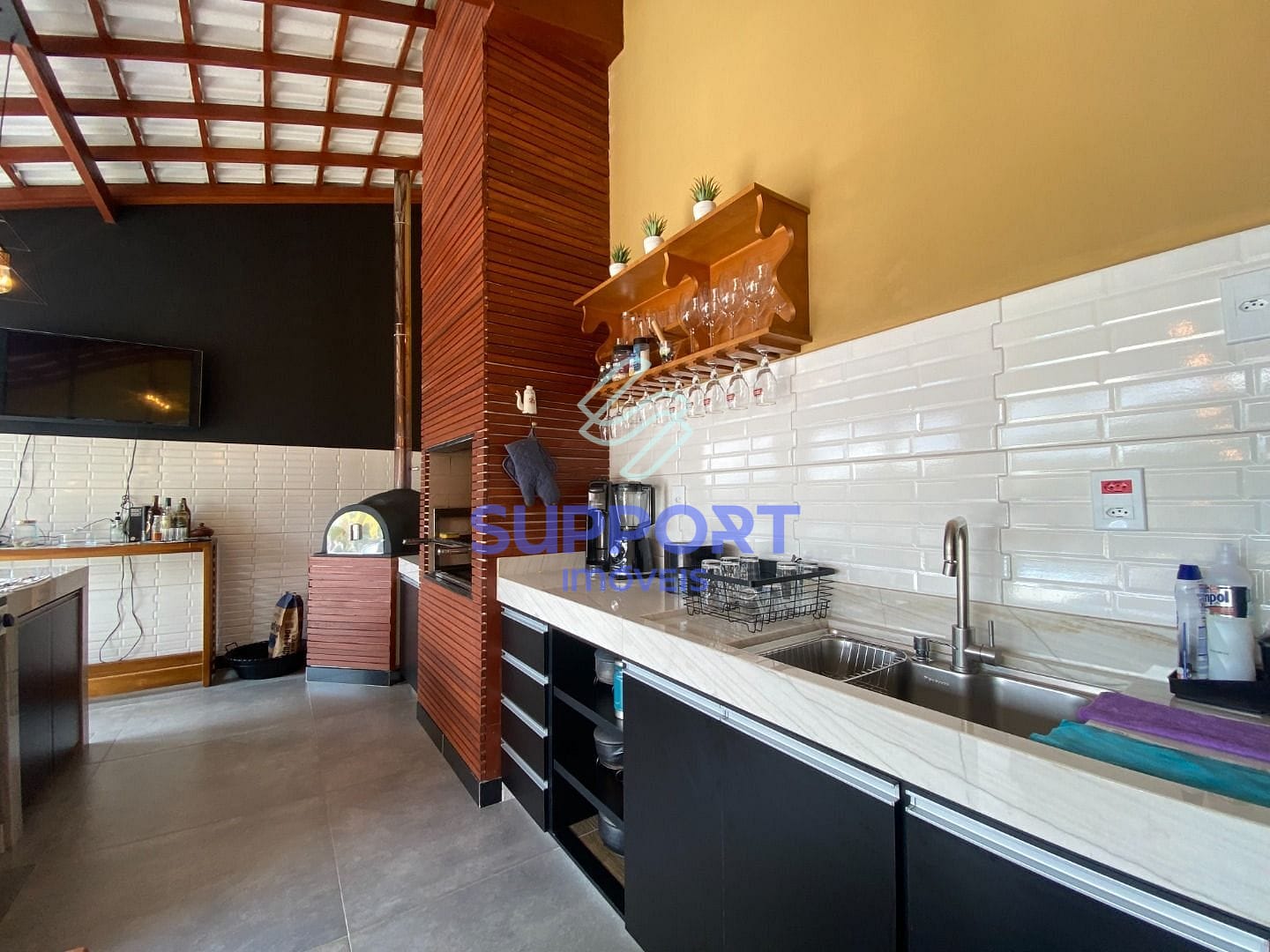 Casa à venda com 3 quartos, 300m² - Foto 16