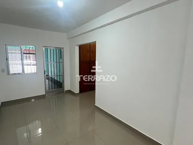 Casa com 120m² 3 quartos e 1 banheiro, à venda, no bairro Morada do Vale em Barra do Piraí