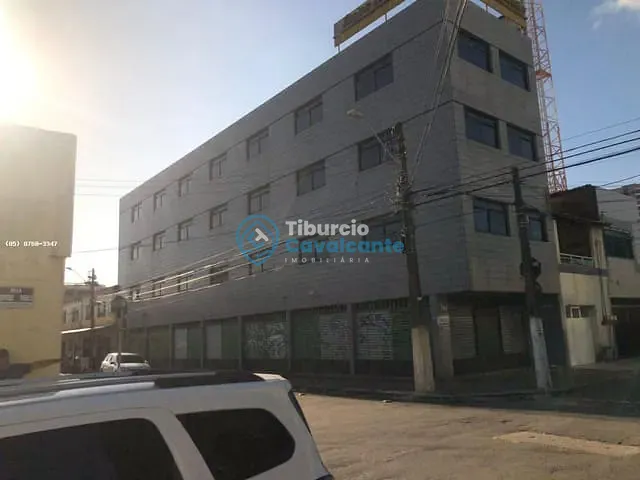 Casa à venda, no bairro Joaquim Távora em Fortaleza