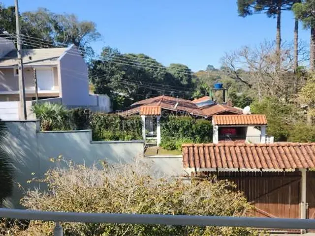 Casa com 370m² 3 quartos e 4 banheiros, à venda, no bairro Barreirinha em Curitiba