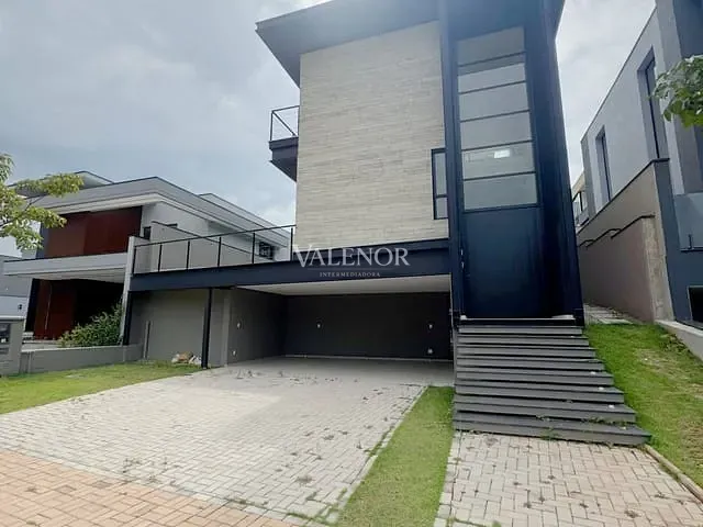 Casa com 435m² 4 quartos e 5 banheiros, à venda, no bairro Loteamento Brisas do Lago em Jundiaí