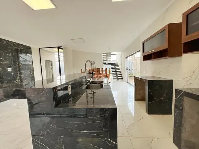Casa com 525m² 3 quartos e 3 banheiros, à venda, no bairro Jardim Floridiana em Rio Claro