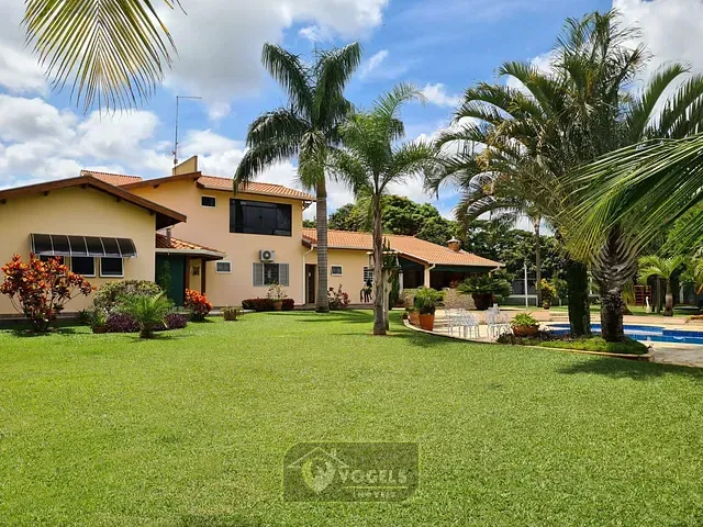 Casa 4 quartos e 5 banheiros, à venda, no bairro Villa de Holanda em Holambra