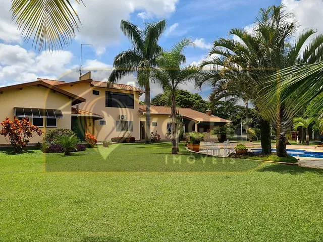 Casa 4 quartos e 5 banheiros, à venda, no bairro Villa de Holanda em Holambra