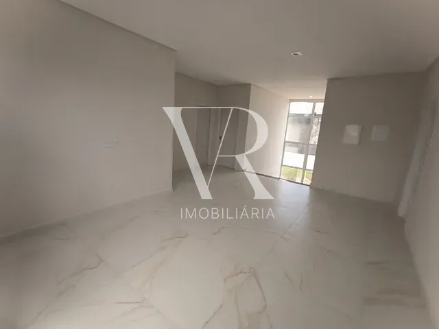 Casa 5 quartos e 5 banheiros, à venda, no bairro Centro em Bayeux