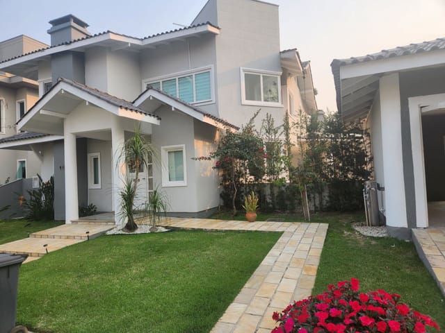 Casa com 700m² 6 quartos e 5 banheiros, à venda, no bairro Dom Bosco em Itajaí