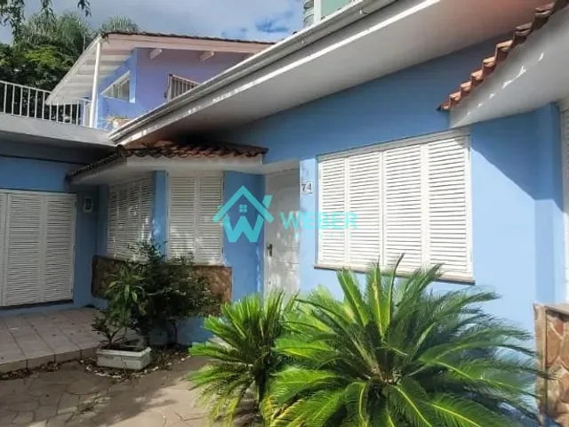 Casa com 368m² 4 quartos e 2 banheiros, para alugar, no bairro Centro em Novo Hamburgo