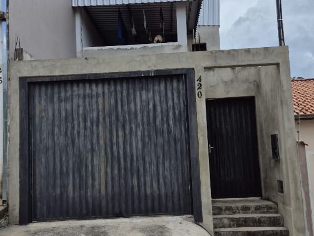 Casa com 138m², à venda, no bairro Edith Lopes em Cambuí