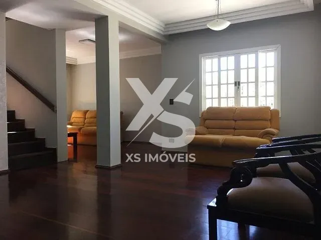 Casa com 615m² 3 quartos e 6 banheiros, à venda, no bairro Santa Felicidade em Curitiba