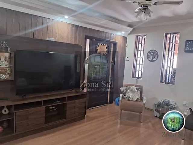 Casa com 293m² 4 quartos e 6 banheiros, à venda, no bairro Jardim Maria do Carmo em Sorocaba