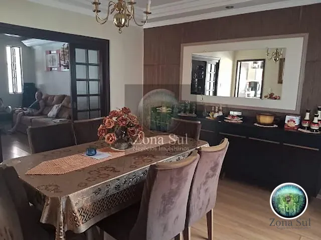 Casa com 293m² 4 quartos e 6 banheiros, à venda, no bairro Jardim Maria do Carmo em Sorocaba