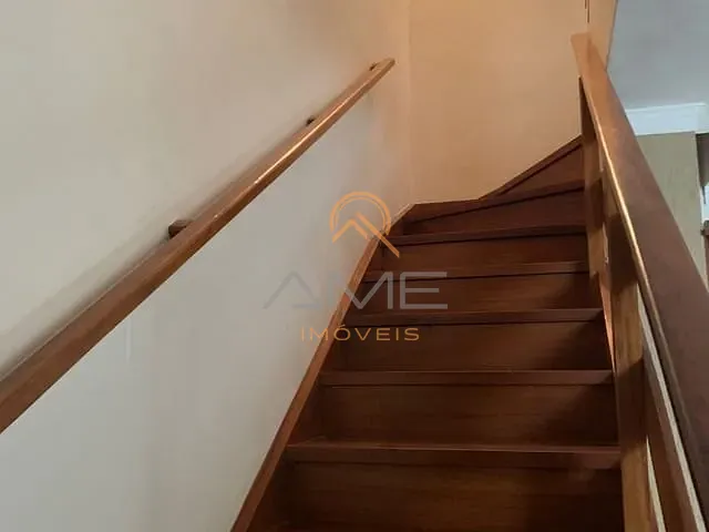 Casa com 221m² 3 quartos e 1 banheiro, à venda, no bairro Las Acacias em Pelotas