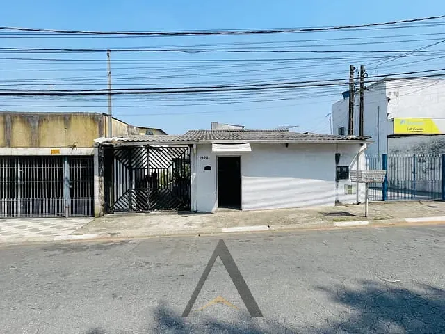 Casa com 300m² 5 quartos e 3 banheiros, à venda, no bairro Vila Urupês em Suzano