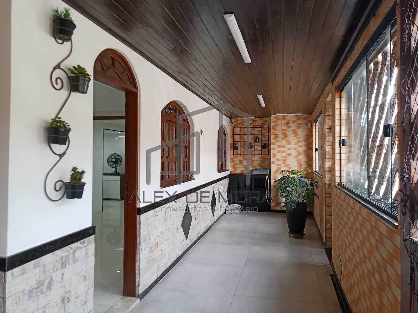 Casa, 1 quarto, 110 m² - Foto 1