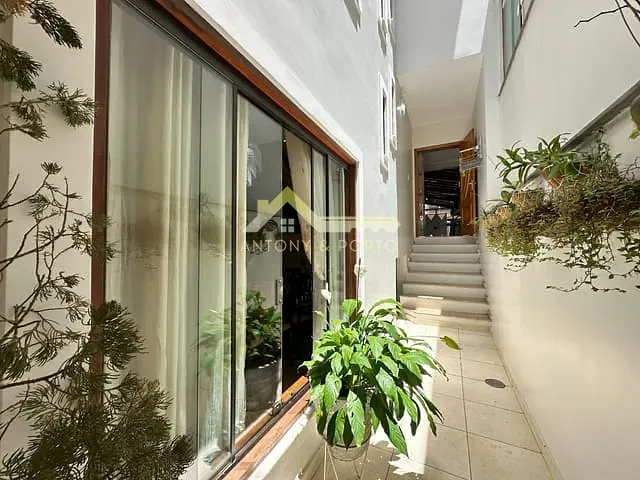 Casa com 220m² 4 quartos e 5 banheiros, à venda, no bairro Jardim Santa Clara em Guarulhos