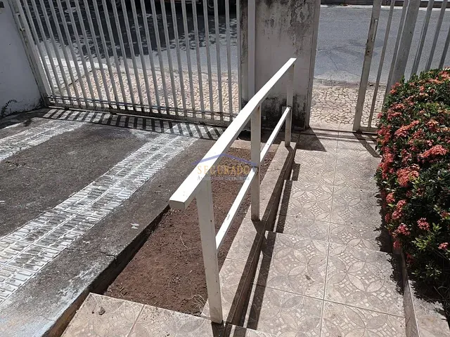 Casa 2 quartos e 2 banheiros, à venda, no bairro Cambuí em Campinas