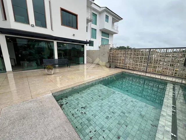 Casa 4 quartos e 1 banheiro, à venda, no bairro Quintas das Avenidas em Juiz de Fora