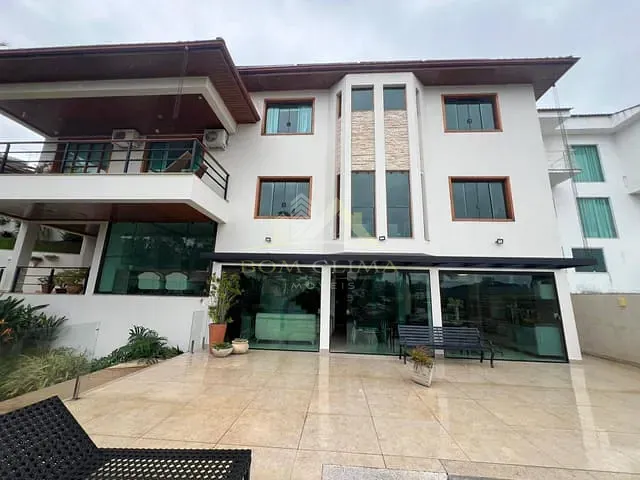 Casa 4 quartos e 1 banheiro, à venda, no bairro Quintas das Avenidas em Juiz de Fora