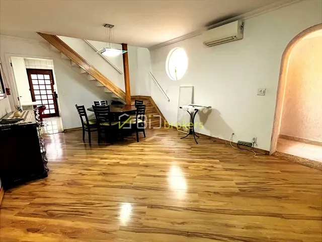 Casa 3 quartos e 2 banheiros, à venda, no bairro Parque Continental em São Paulo