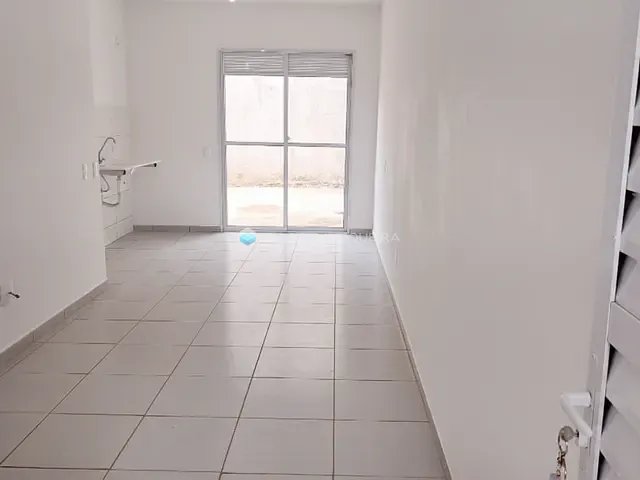 Casa com 90m² 2 quartos e 1 banheiro, para alugar, no bairro Residencial Menezes em Bady Bassitt