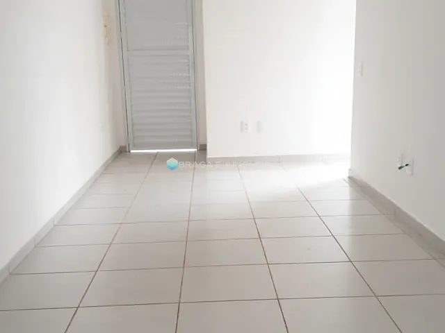 Casa com 90m² 2 quartos e 1 banheiro, para alugar, no bairro Residencial Menezes em Bady Bassitt