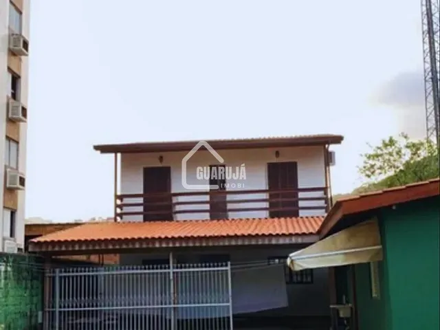Casa 5 quartos e 3 banheiros, à venda, no bairro Enseada em Guarujá