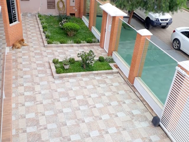 Casa com 503m² 3 quartos e 4 banheiros, à venda, no bairro Nova Rússia em Ponta Grossa