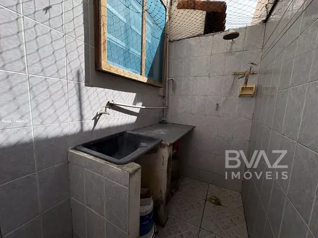 Casa com 70m² 2 quartos e 2 banheiros, à venda, no bairro Peró em Cabo Frio