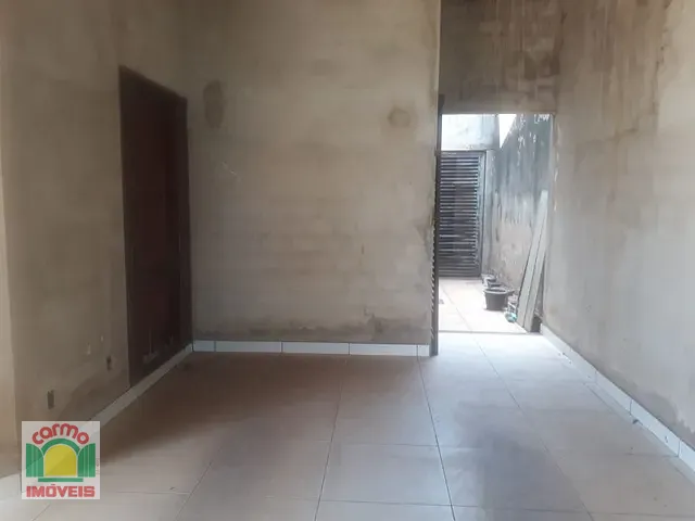 Casa com 203m² 2 quartos e 1 banheiro, à venda, no bairro Bom Sucesso em Anápolis