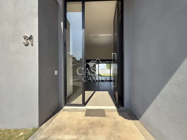 Casa 3 quartos e 5 banheiros, para alugar, no bairro Condomínio Villas do Golf em Itu