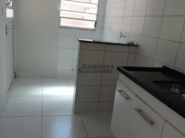 Casa com 170m² 1 quarto e 1 banheiro, à venda, no bairro Jardim Siesta em Jacareí