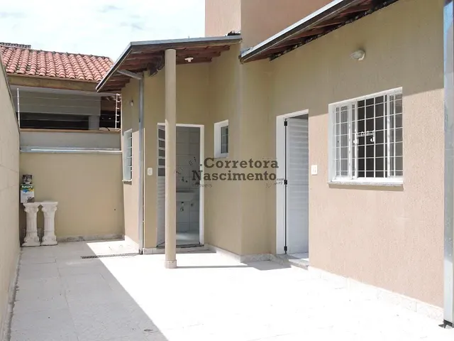 Casa com 170m² 1 quarto e 1 banheiro, à venda, no bairro Jardim Siesta em Jacareí