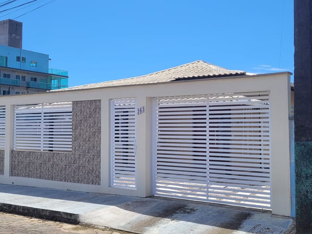 Casa com 312m² 4 quartos e 3 banheiros, à venda, no bairro Praia Alegre em Penha
