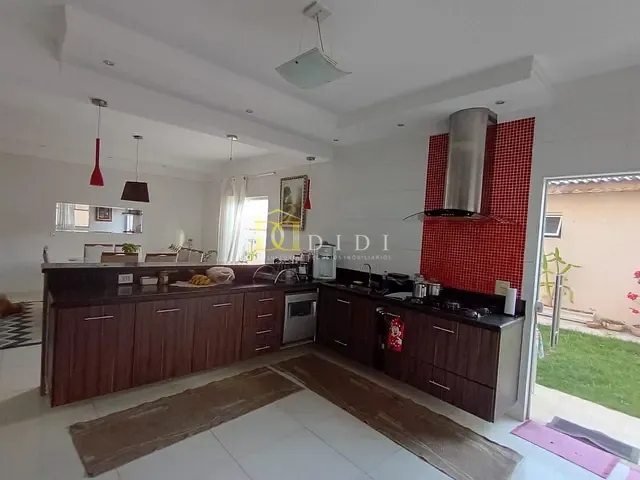 Casa 3 quartos e 2 banheiros, à venda, no bairro Parque Residencial São Marcos em Porto Feliz