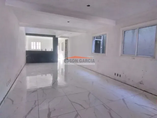Casa 3 quartos e 2 banheiros, à venda, no bairro Parque São Bento em Sorocaba