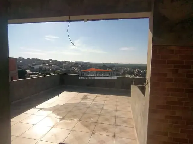 Casa 3 quartos e 2 banheiros, à venda, no bairro Parque São Bento em Sorocaba