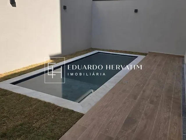 Casa 3 quartos e 5 banheiros, à venda, no bairro Recanto Quarto Centenário em Jundiaí