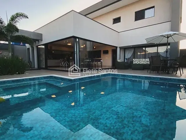 Casa com 450m² 3 quartos e 4 banheiros, à venda, no bairro Chácara Letônia em Americana