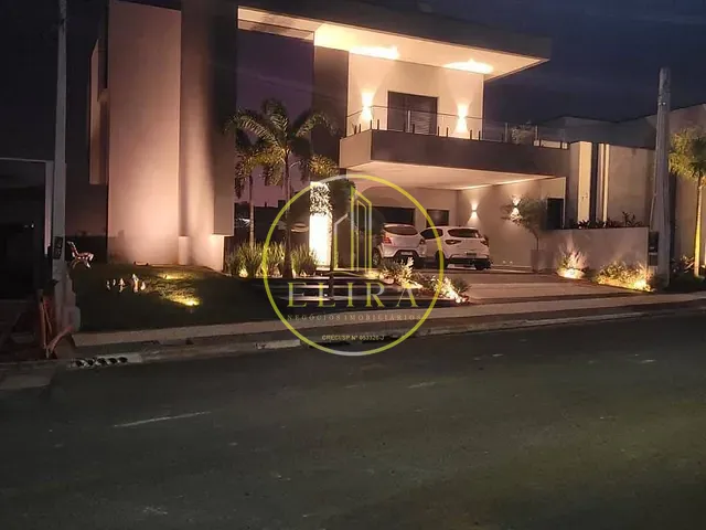 Casa com 450m² 3 quartos e 4 banheiros, à venda, no bairro Chácara Letônia em Americana