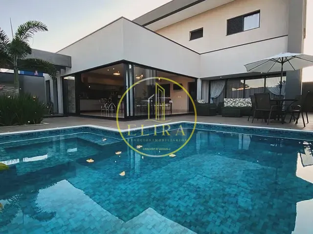 Casa com 450m² 3 quartos e 4 banheiros, à venda, no bairro Chácara Letônia em Americana