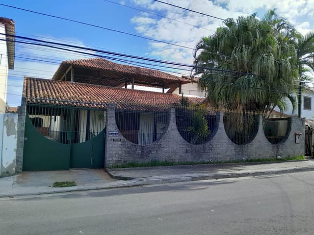 Casa com 352m² 3 quartos e 3 banheiros, à venda, no bairro Serra Grande em Niterói