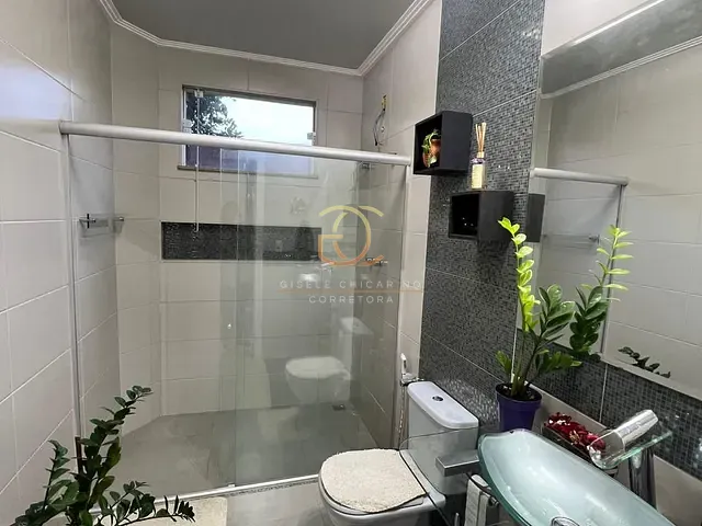 Casa 5 quartos e 4 banheiros, à venda, no bairro Torres Homem em Valença