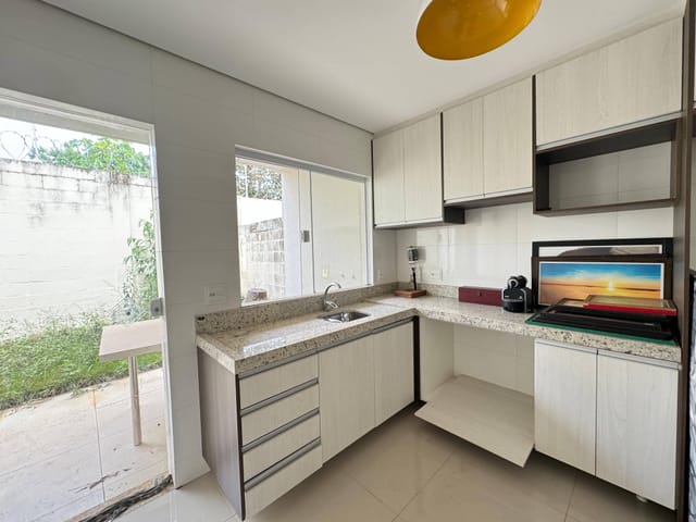 Casa com 142m² 3 quartos e 2 banheiros, à venda, no bairro Terra Bonita em Londrina