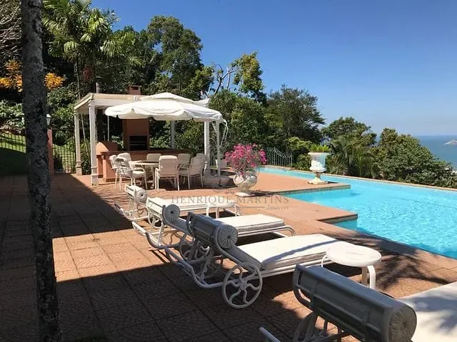 Casa com 5800m² 5 quartos e 11 banheiros, à venda, no bairro Gávea em Rio de Janeiro