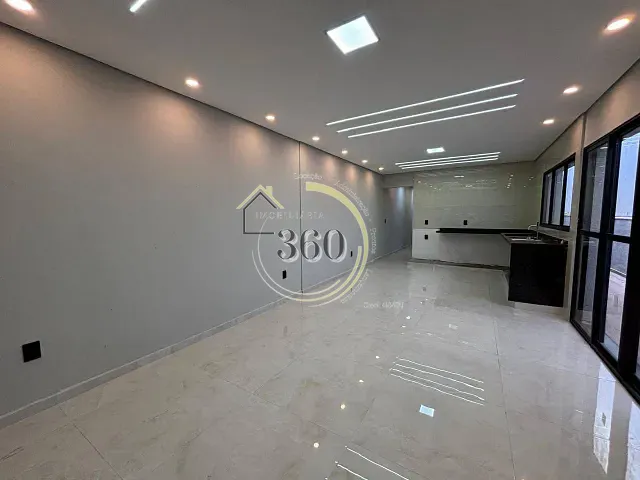 Casa 2 quartos e 3 banheiros, à venda, no bairro Jardim Popular em São Paulo