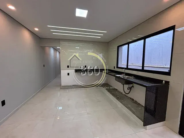 Casa 2 quartos e 3 banheiros, à venda, no bairro Jardim Popular em São Paulo