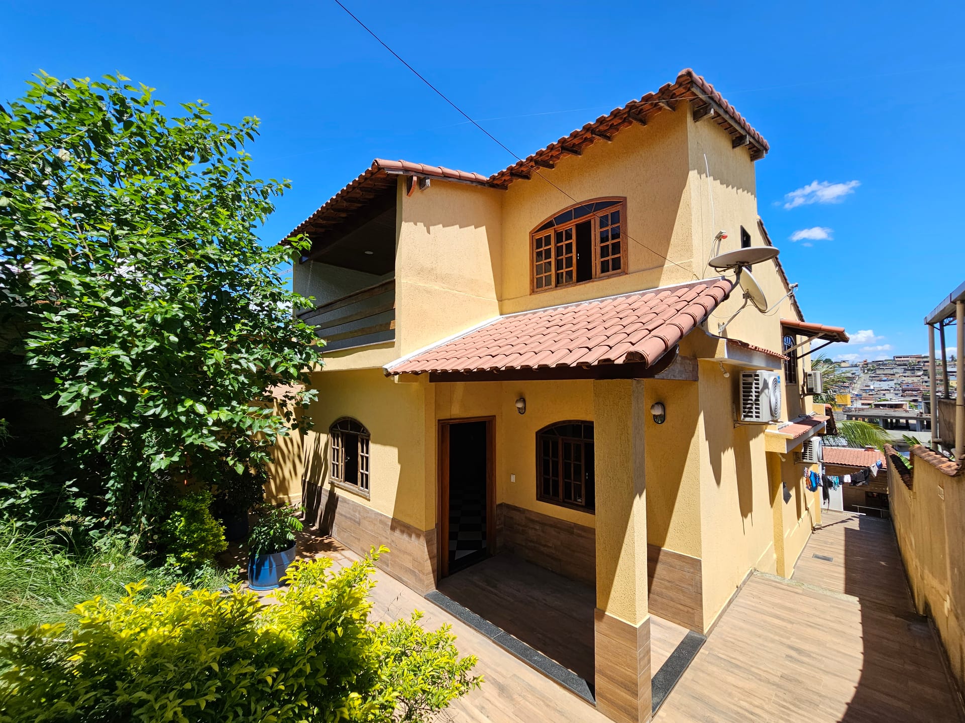 Casas à venda em São João de Meriti - RJ - Buskaza