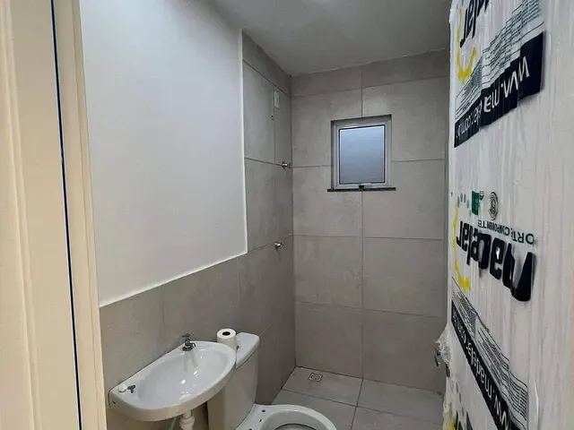 Casa 2 quartos e 1 banheiro, para alugar, no bairro Dernival Oliveira em Paulo Afonso
