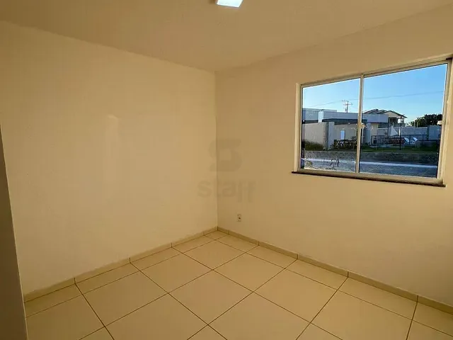 Casa 2 quartos e 1 banheiro, para alugar, no bairro Dernival Oliveira em Paulo Afonso